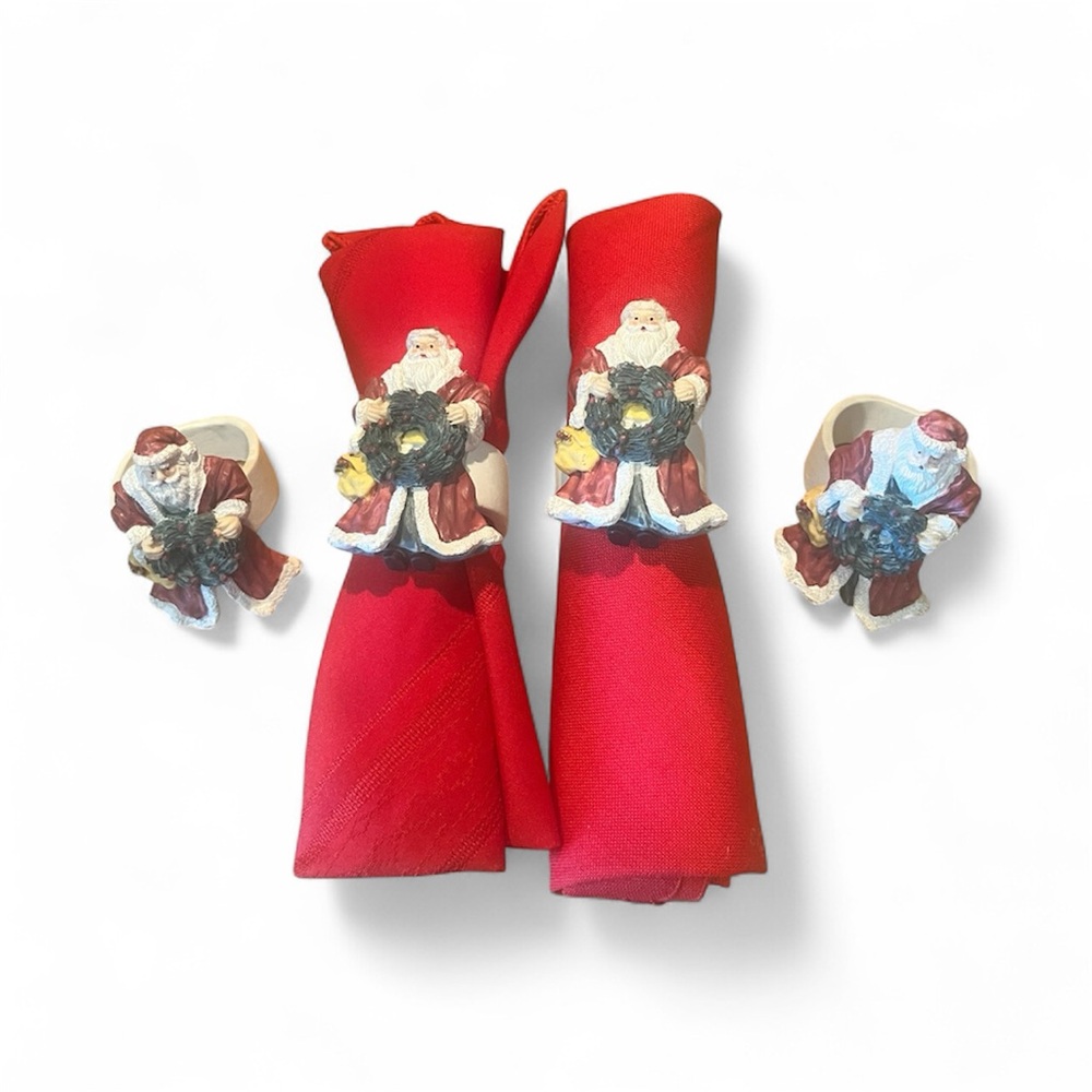 Red Vintage Santa Napkin Rings Set